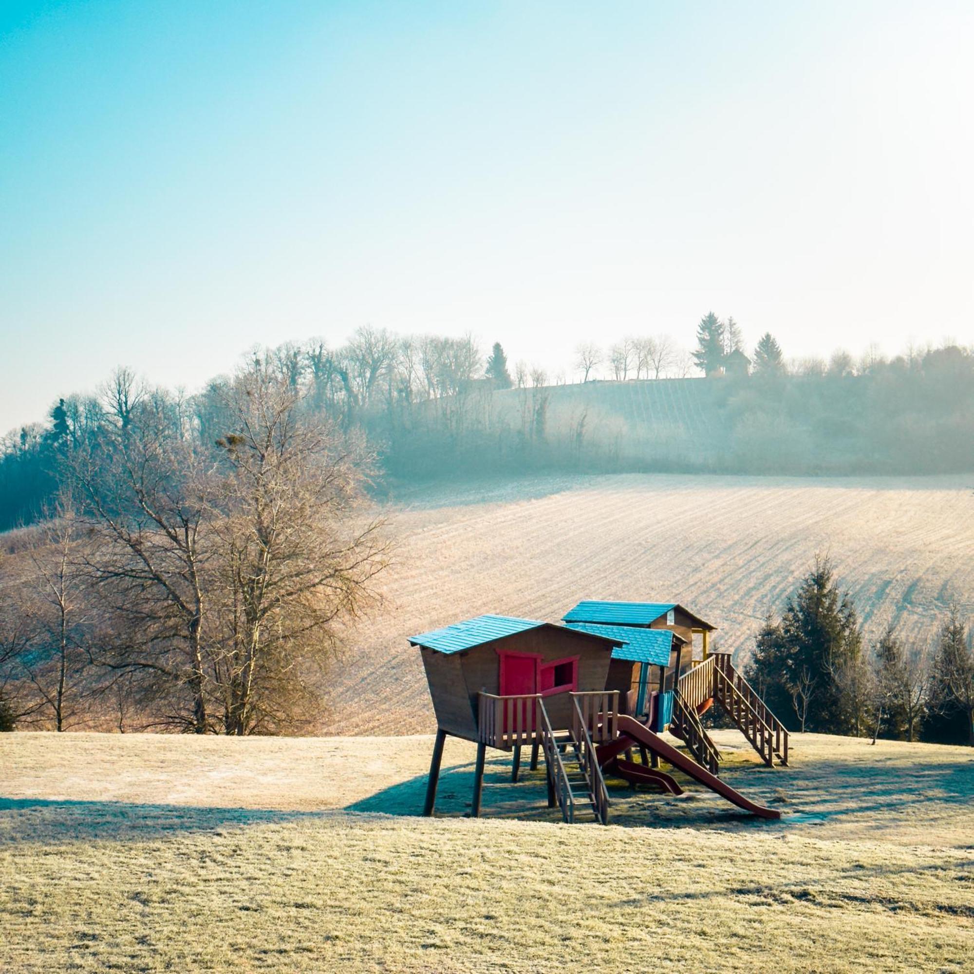 Bed&Breakfast Vinarija Coner Бьеловар Экстерьер фото