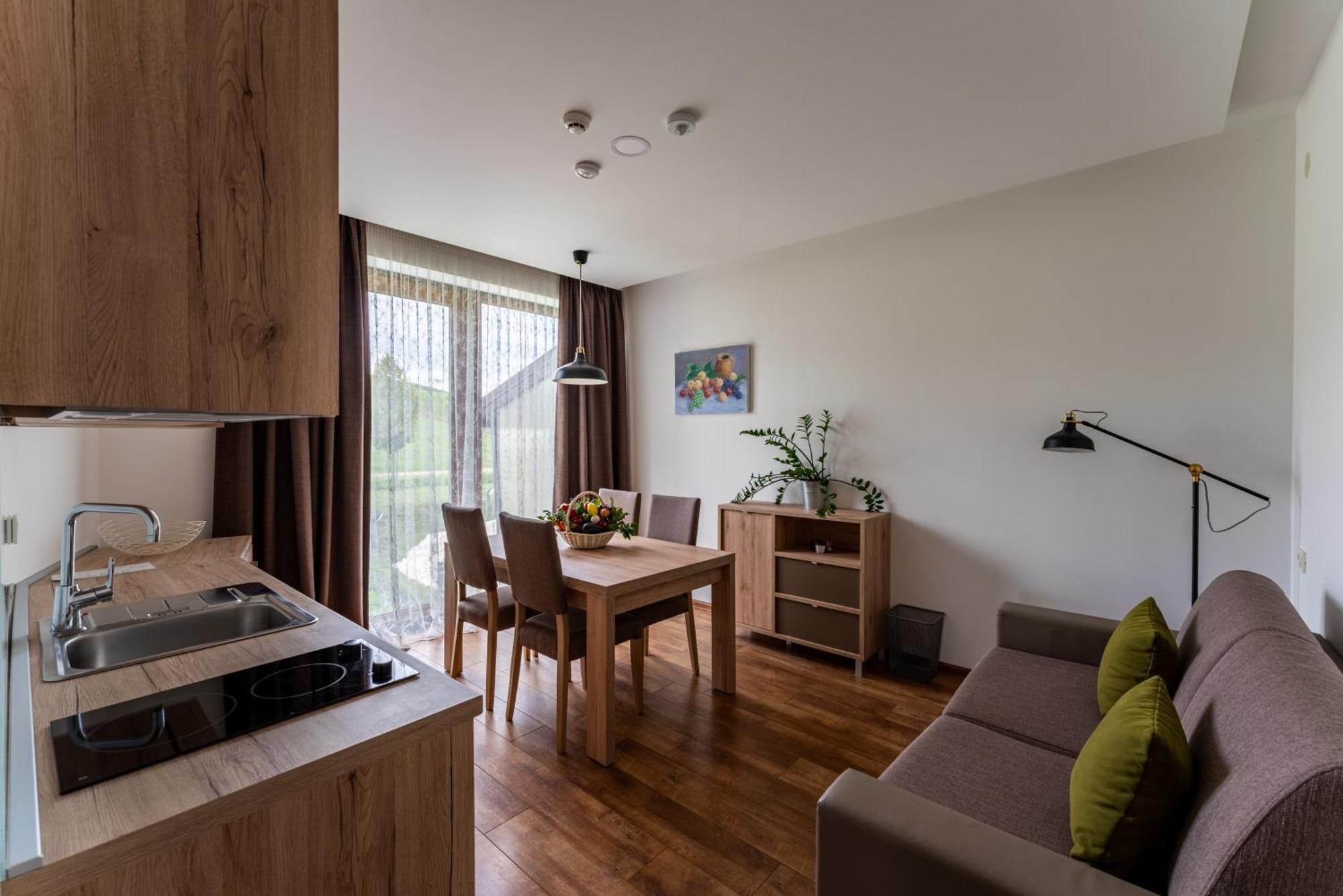 Bed&Breakfast Vinarija Coner Бьеловар Экстерьер фото